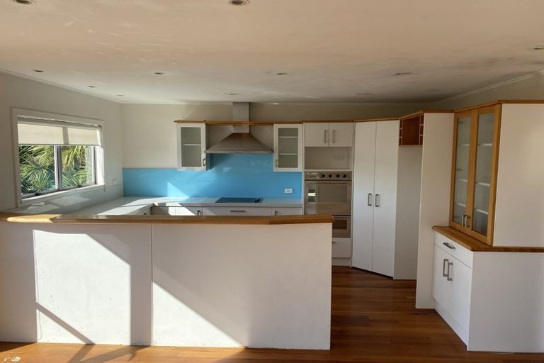 Photo of property in 4 Lynngate Place, Hillcrest, Auckland, 0627