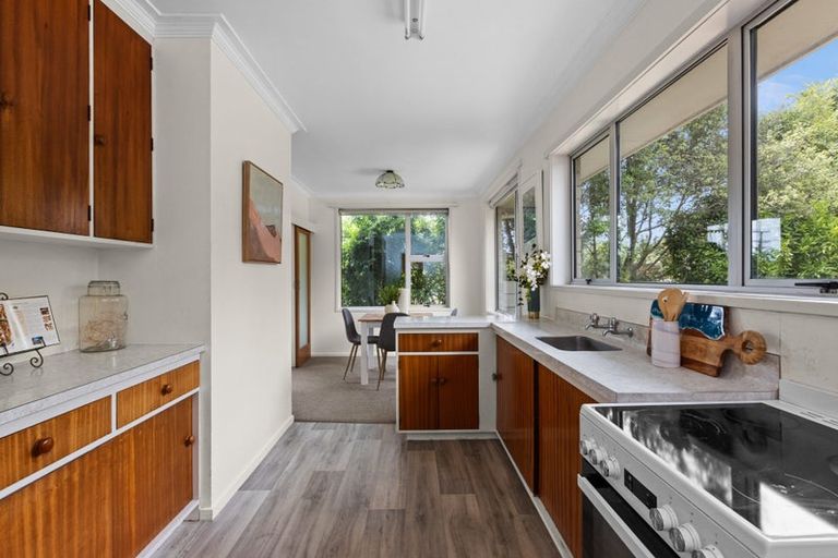 Photo of property in 332 Clifton Road, Te Awanga, 4102