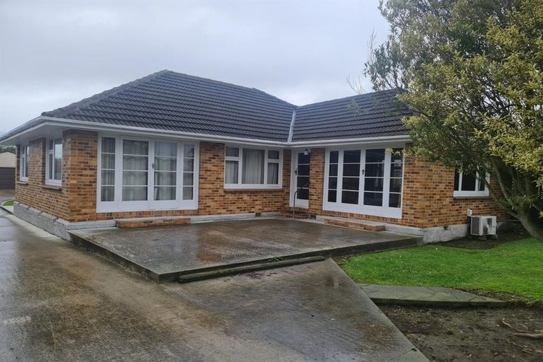 Photo of property in 40 Burwood Road, Burwood, Christchurch, 8083