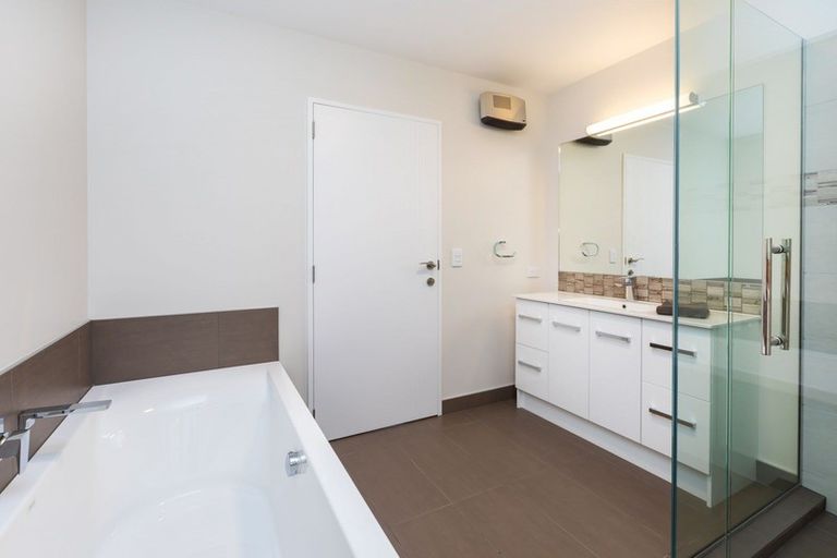 Photo of property in 133 Paparoa Street, Papanui, Christchurch, 8053