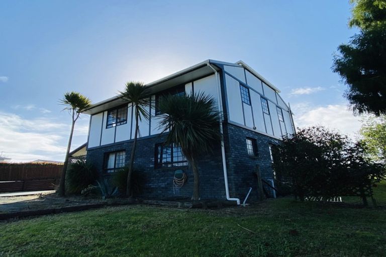 Photo of property in 24 Bickerstaffe Road, Maungaturoto, 0520