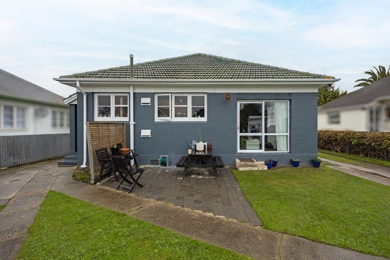 Photo of property in 12 Clare Street, Oamaru North, Oamaru, 9400