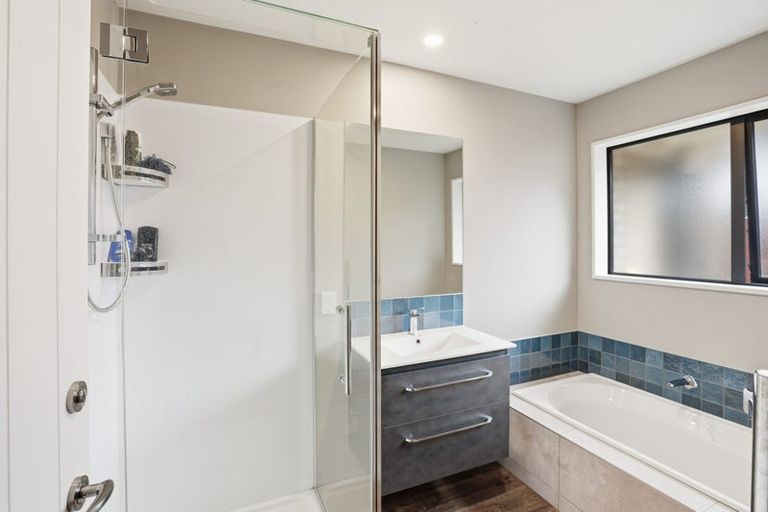 Photo of property in 16 Pallid Green, Rolleston, 7615