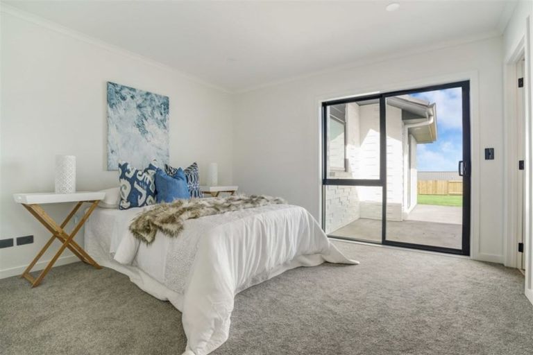 Photo of property in 6 Kapua Crescent, Rototuna North, Hamilton, 3210