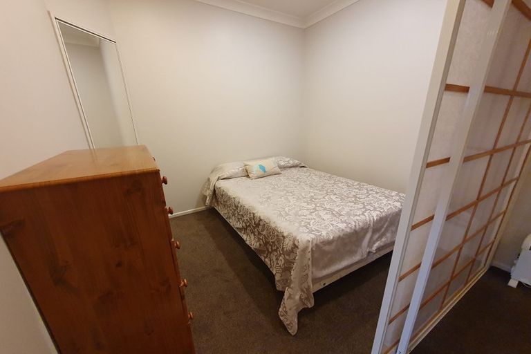Photo of property in Terrace Garden Apartments, 2e/120 The Terrace, Wellington Central, Wellington, 6011