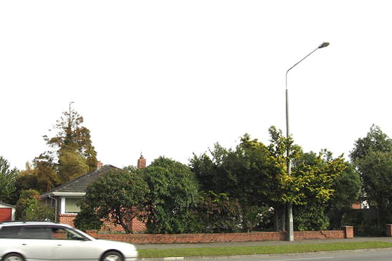 Photo of property in 101 Memorial Avenue, Ilam, Christchurch, 8053
