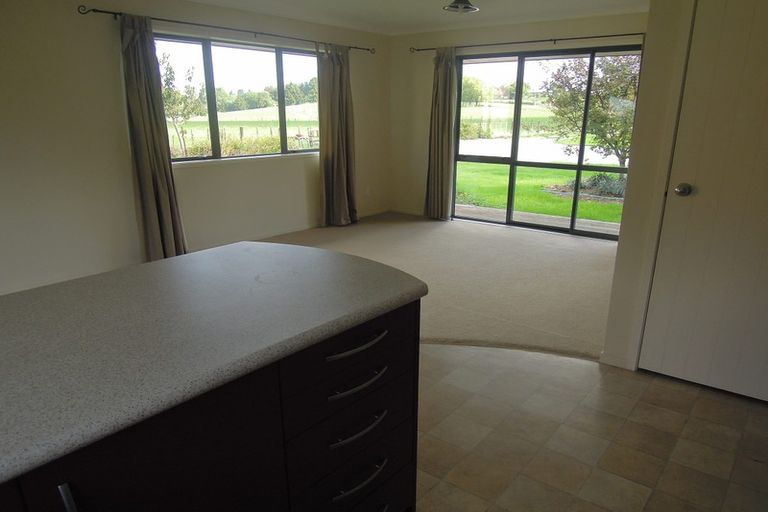 Photo of property in 124 Hall Road, Peacocke, Hamilton, 3282