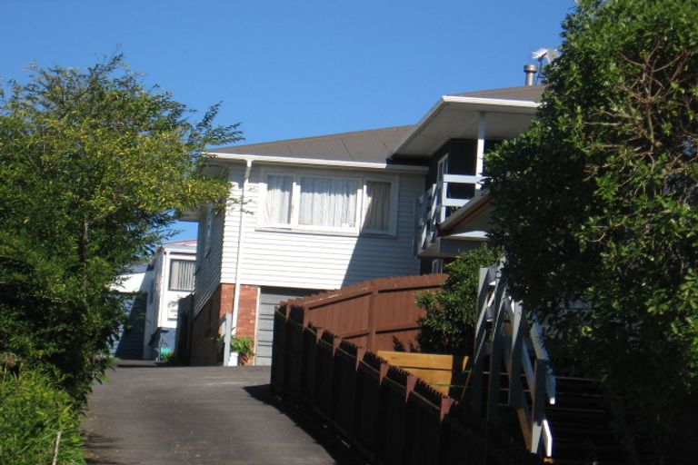 Photo of property in 2/3 Glenorchy Street, Glen Eden, Auckland, 0602