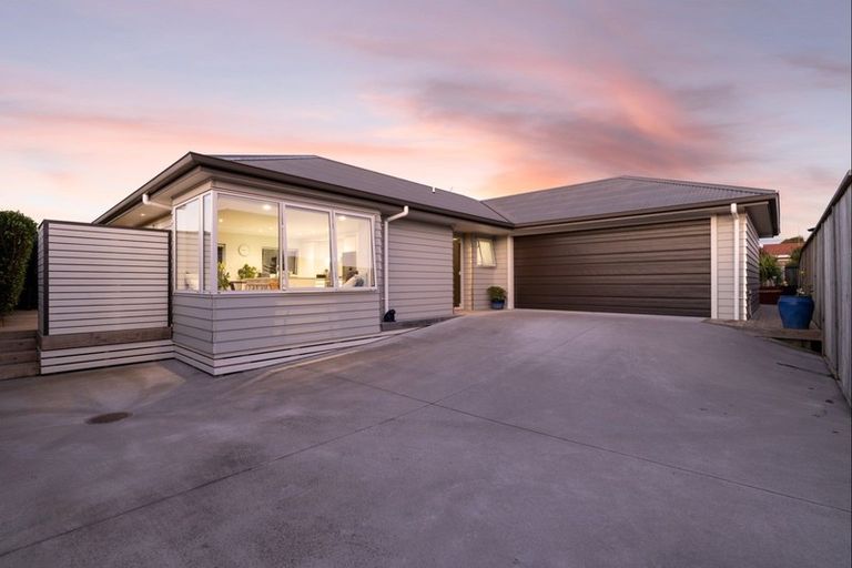 Photo of property in 51a Carysfort Street, Mount Maunganui, 3116