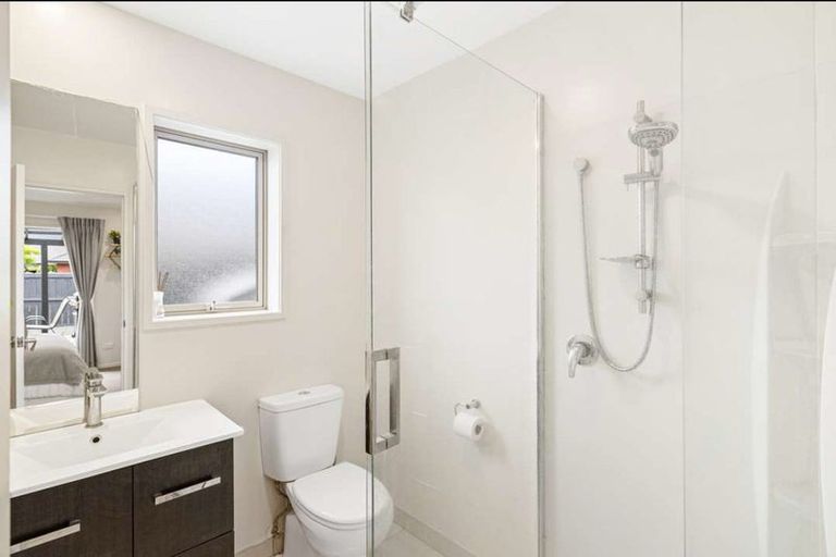 Photo of property in 15 Little Oaks Drive, Yaldhurst, Christchurch, 8042