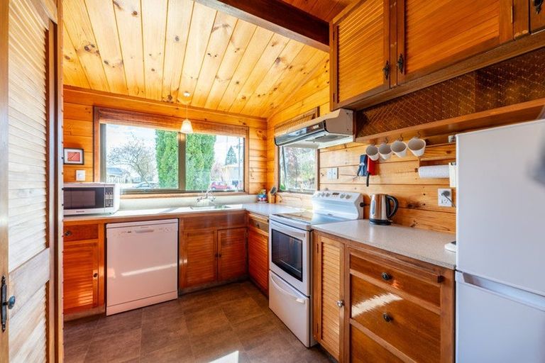 Photo of property in 12 Charles Street, Weston, Oamaru, 9401