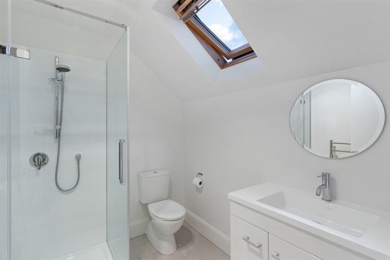 Photo of property in 363 Eastern Terrace, Sydenham, Christchurch, 8023