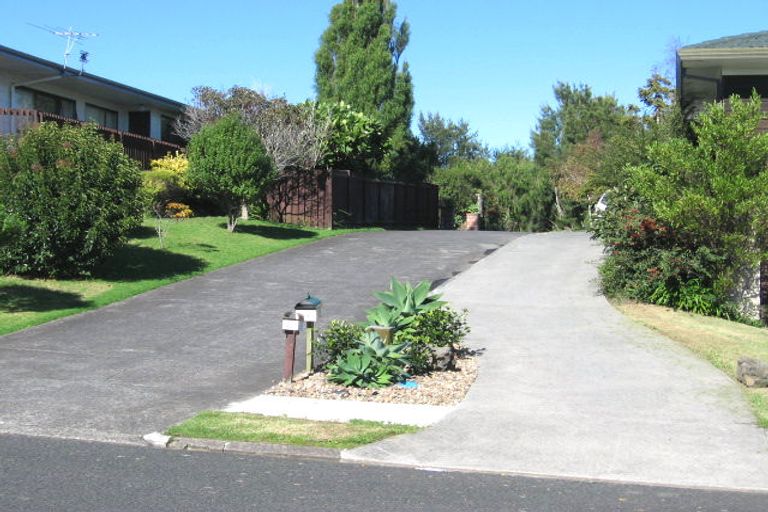 Photo of property in 23 Jandell Crescent, Bucklands Beach, Auckland, 2014