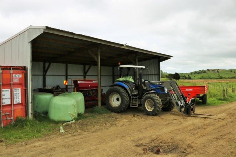 Photo of property in 1008 Tangowahine Valley Road, Tangowahine, Dargaville, 0372