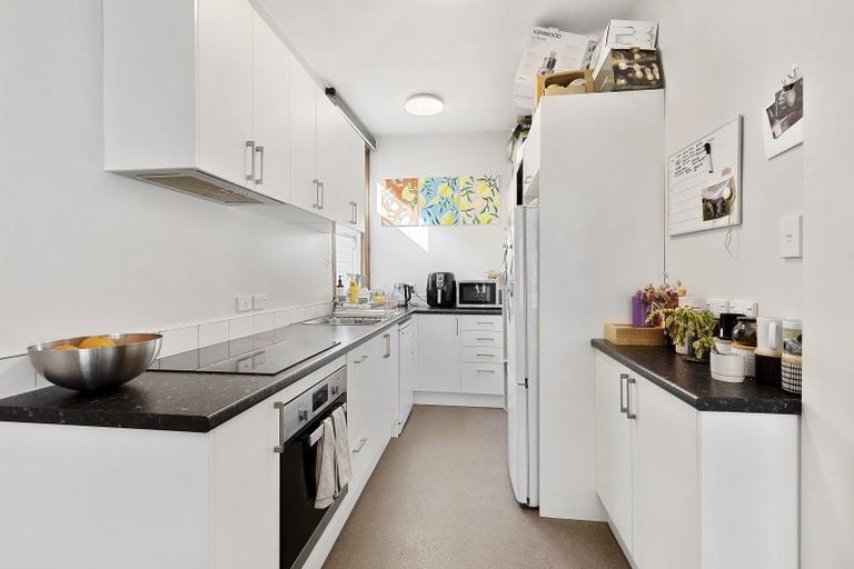 Photo of property in 233 Tinakori Road, Thorndon, Wellington, 6011