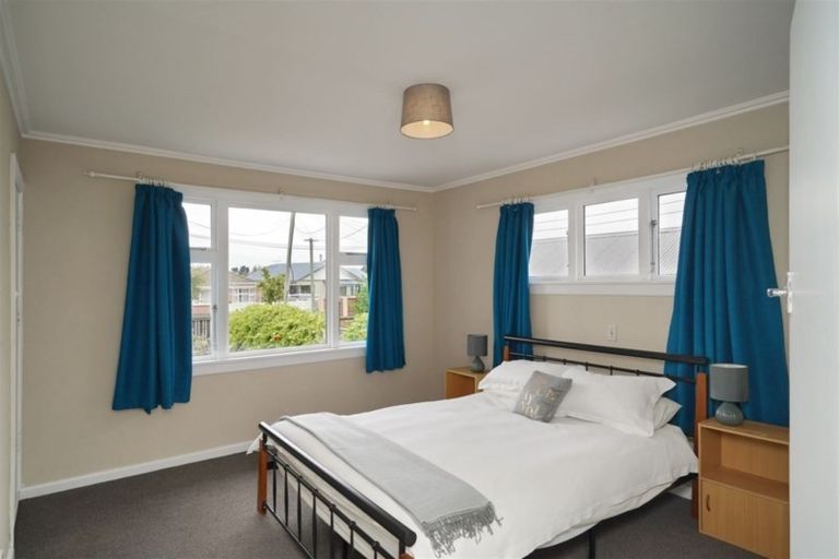 Photo of property in 1/261 Lake Terrace Road, Shirley, Christchurch, 8061