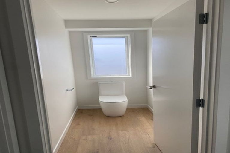 Photo of property in 106 Lipscombe Crescent, Havelock North, 4130