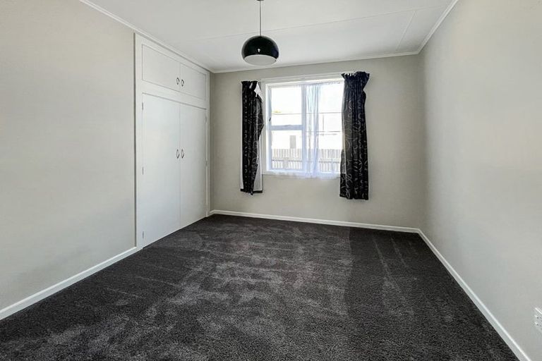 Photo of property in 92c Milson Line, Milson, Palmerston North, 4414