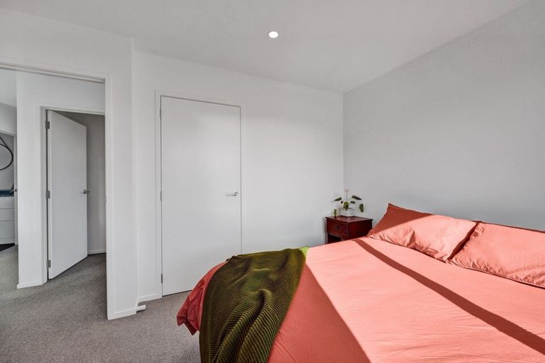 Photo of property in 27 Horoatua Street, Bell Block, New Plymouth, 4312