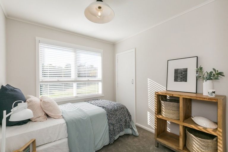 Photo of property in 9 Gardiner Place, Havelock North, 4130