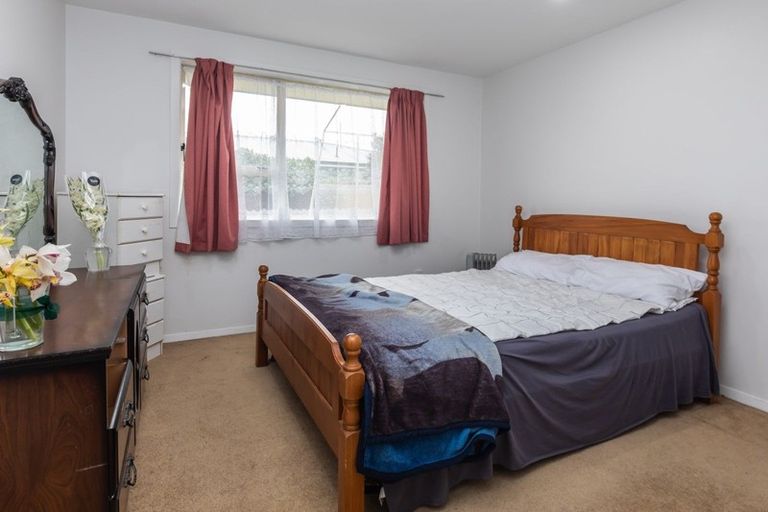 Photo of property in 1/4 Division Street, Riccarton, Christchurch, 8041