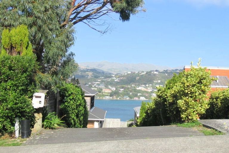 Photo of property in 18b Bodmin Terrace, Camborne, Porirua, 5026