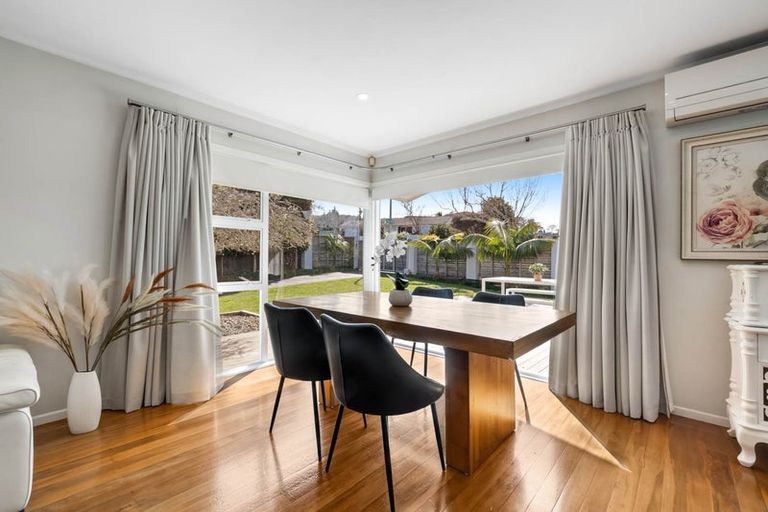 Photo of property in 12 Fordyce Avenue, Sunnyhills, Auckland, 2010