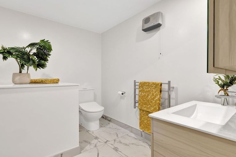 Photo of property in 2/36 Aberdeen Street, Christchurch Central, Christchurch, 8013