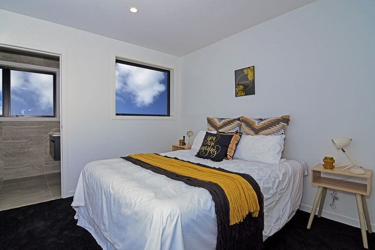 Photo of property in 3 Okohaka Avenue, Glenbrook, Waiuku, 2681