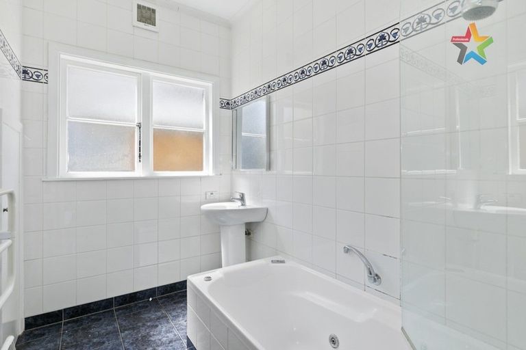 Photo of property in 3 Tawa Street, Woburn, Lower Hutt, 5010