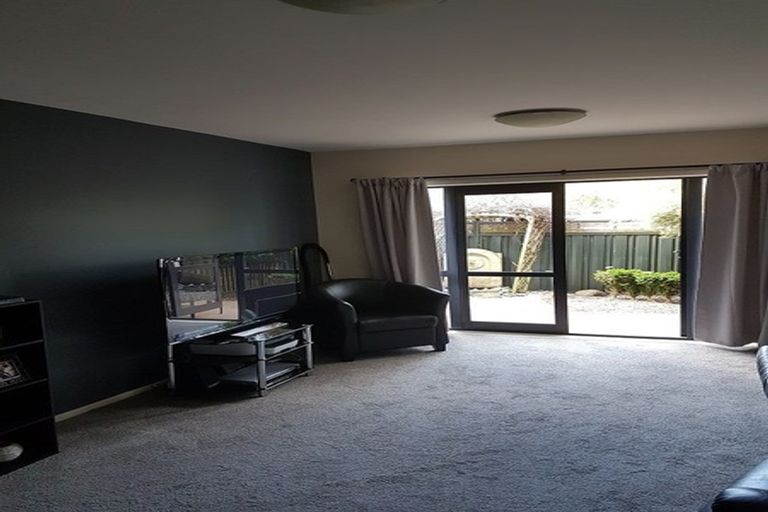 Photo of property in 30/21 Armoy Drive, East Tamaki, Auckland, 2016