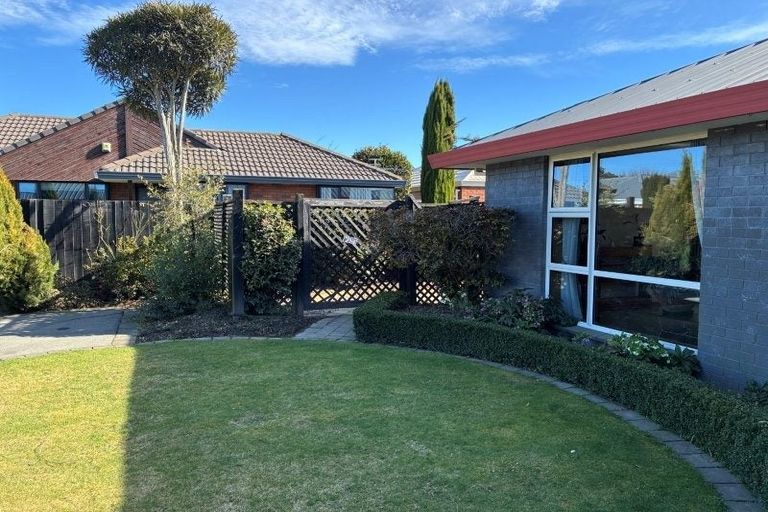 Photo of property in 6 Campion Place, Halswell, Christchurch, 8025