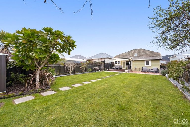 Photo of property in 45 Connolly Street, Boulcott, Lower Hutt, 5010