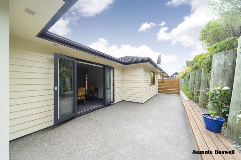 Photo of property in 7 Virtue Place, Hokowhitu, Palmerston North, 4410