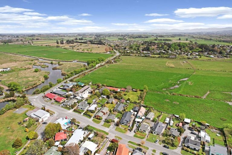 Photo of property in 75 Park Terrace, Waikuku Beach, 7473