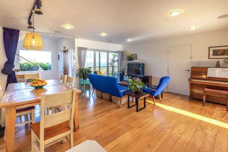 Photo of property in 3 George Street, Surfdale, Waiheke Island, 1081