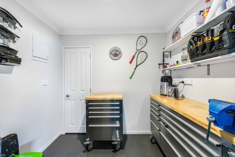 Photo of property in 22 Grace James Road, Pukekohe, 2120