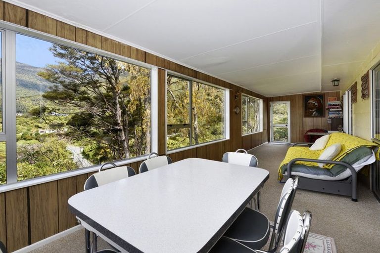 Photo of property in 30 Hope Drive, Okiwi Bay, 7193