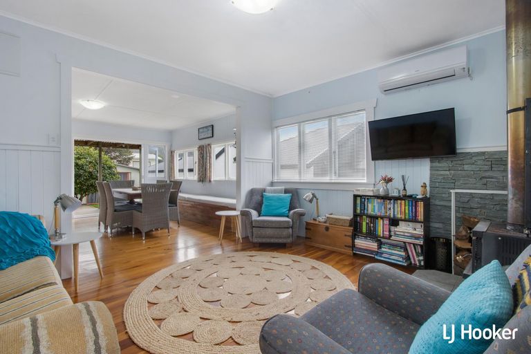 Photo of property in 6 Pacific Road, Waihi Beach, 3611