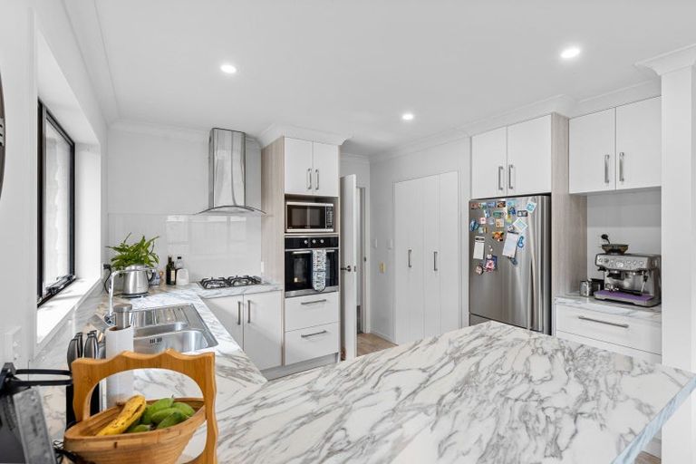 Photo of property in 1 Tern Place, Hokowhitu, Palmerston North, 4410