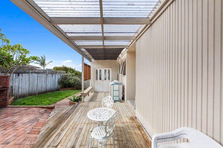 Photo of property in 6 Culver Terrace, Howick, Auckland, 2014