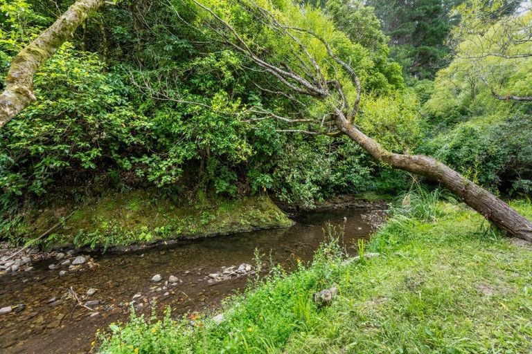 Photo of property in 157b Plateau Road, Te Marua, Upper Hutt, 5018