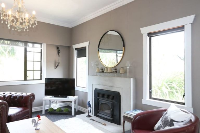 Photo of property in 20 Parris Street, Moturoa, New Plymouth, 4310