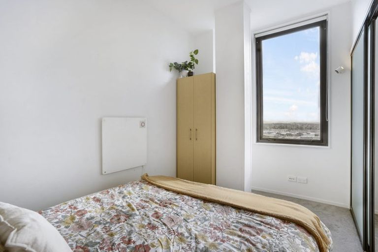 Photo of property in Twin Towers, 1105/17 Putney Way, Manukau, Auckland, 2104