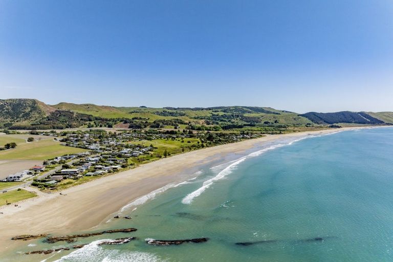 Photo of property in 91 Harper Road, Waimarama, Havelock North, 4294