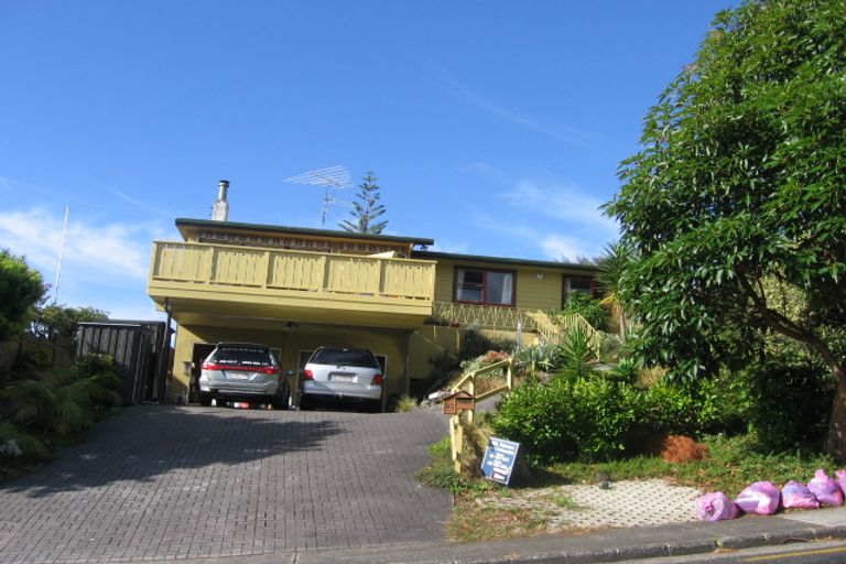 Photo of property in 43 Mcdowell Crescent, Hillcrest, Auckland, 0627