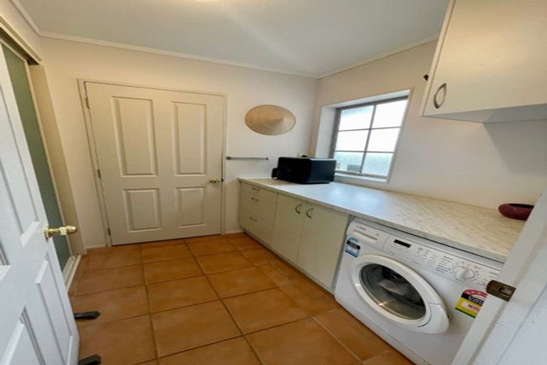 Photo of property in 27 Ridgeway Road, Pukekohe, 2120