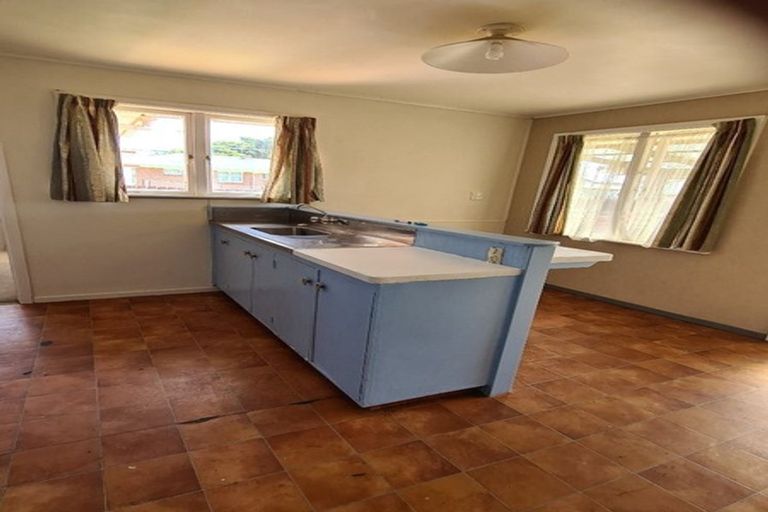 Photo of property in 128a Great South Road, Takanini, 2112