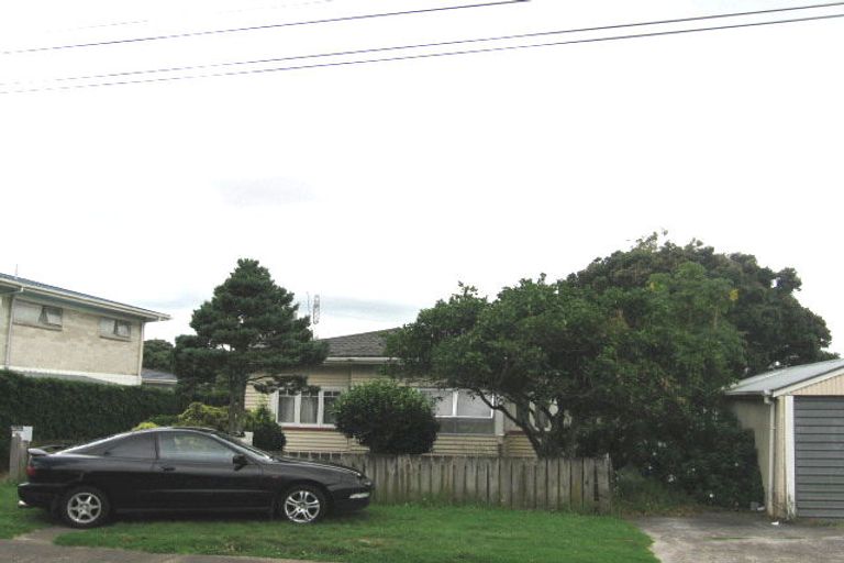 Photo of property in 4 Roslyn Road, Mount Wellington, Auckland, 1060