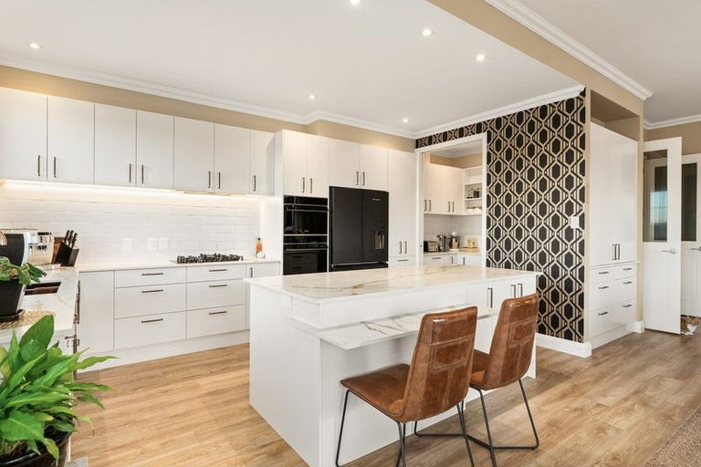 Photo of property in 166 Oriental Parade, Papamoa Beach, Papamoa, 3118